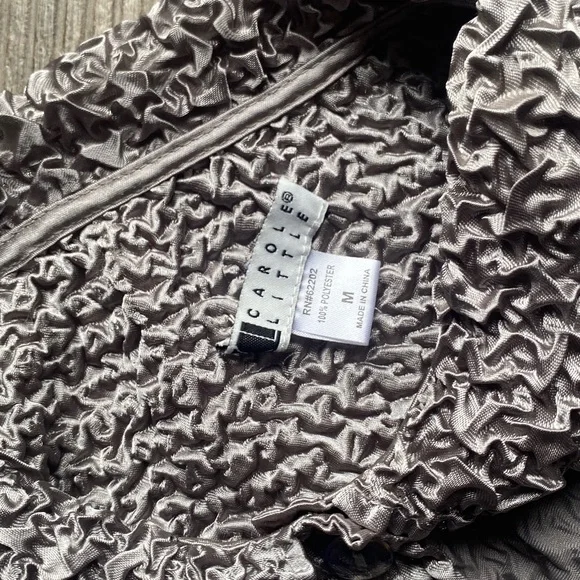 🎁Carole Little Textured Light Gray Blouse - Picture 5 of 6